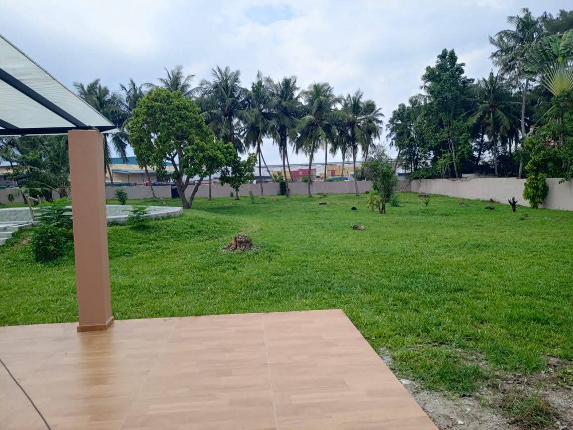 Domaine sur 5000m² en vente à Vridi - vue 6